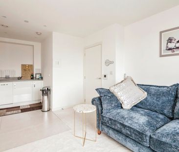 1 Bed Flat, Grosvenor Court, SE6 - Photo 3