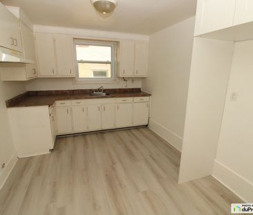 3 1/2-301, rue des Lilas E, Limoilou à louer - Photo 2