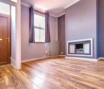 2 bedroom end of terrace house to rent - Photo 6