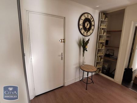 Location Appartement 2 pièces 52m² LA MADELEINE 59110 - Photo 5