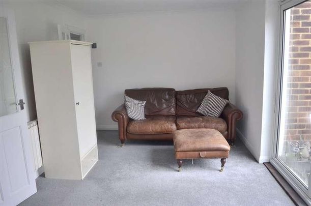 Godstone Mount, Downs Court Road, Purley, Surrey, CR8 - Photo 1