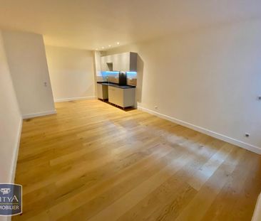 Location Appartement 3 pièces 63m² TOULON 83000 - Photo 2