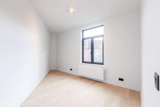 Appartement te huur - Photo 1
