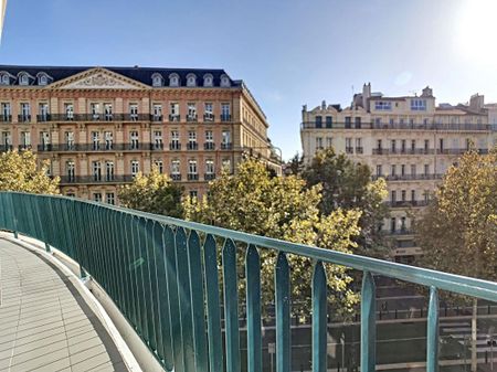 MARSEILLE (13001) Building Canebière - Exclusivité - Appartement T4 meublé + grand balcon avec vue - Photo 5