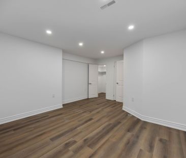 For Lease - 136 Holm Crescent, Markham, Ontario - Photo 6