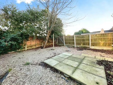 1 bedroom parking to rent - Photo 5