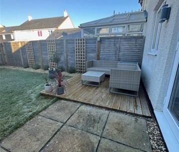3 bedroom terraced house to rent - Photo 5