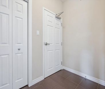 For Lease - 39 Kay Crescent Unit# 13, Guelph, Ontario - Photo 2