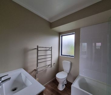 3-Bedroom Family Home - Photo 2