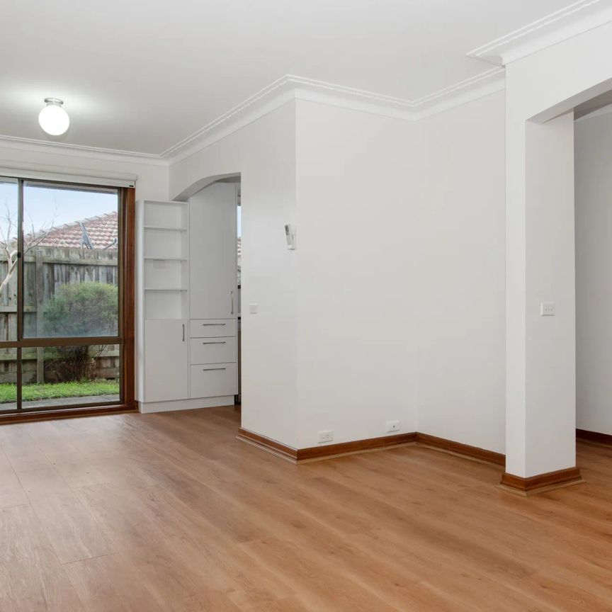 Immaculate Fully Renovated Unit - Photo 1