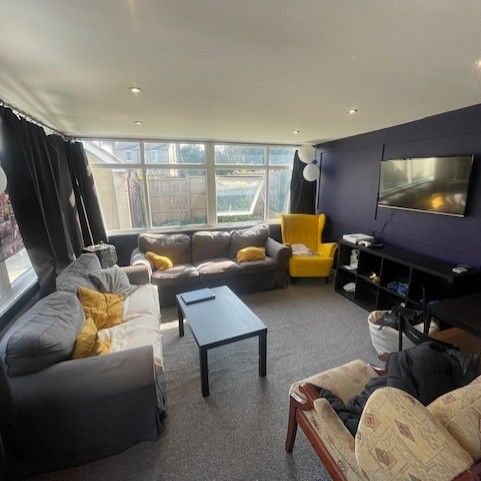 14 Dennistead Crescent - Photo 1