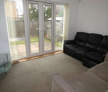 Bedroom Detached House In Winton, BH9 - Photo 5