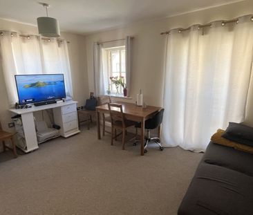 Henry Bird Way, NORTHAMPTON - Photo 5