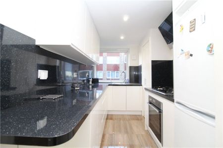 Warham Road, South Croydon, CR2 6LH - Photo 4