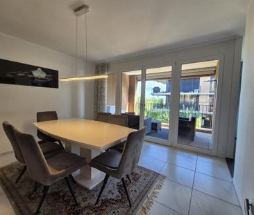 Grosszügige 4.5-Zimmer-Maisonettewohnung in Allschwil - Photo 2