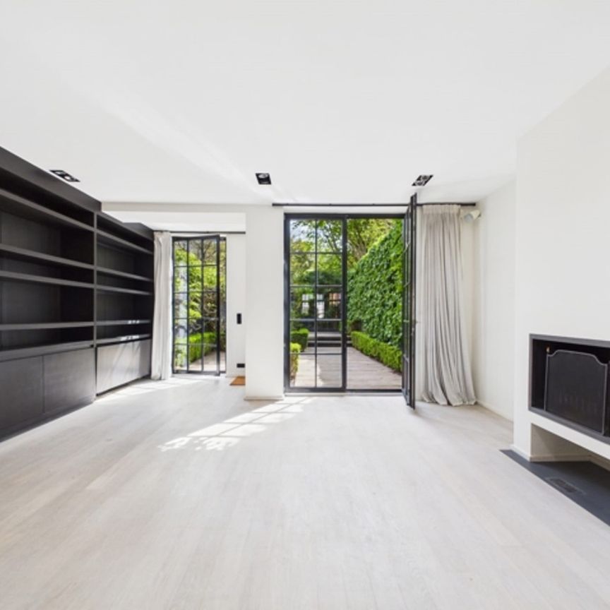 Tout savoir sur cette maison à Ixelles, à Ixelles - Photo 1