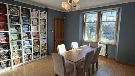 4 bedroom semi-detached house to rent - Photo 4