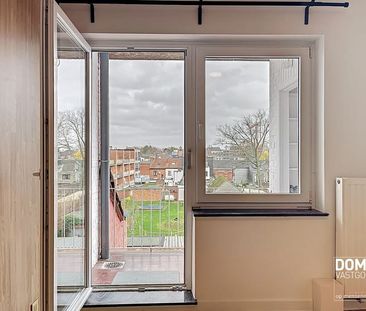 Appartement te huur - Foto 2