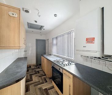 2 bedroom terraced house to rent - Photo 6