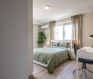 Room in a shared 5-bedroom apartment for rent in Marxalenes, bills ... - Photo 6