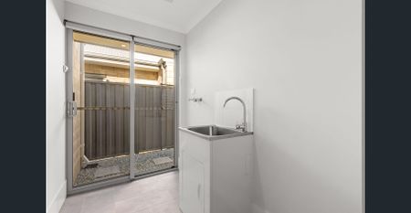 Modern Family Home! - Photo 3