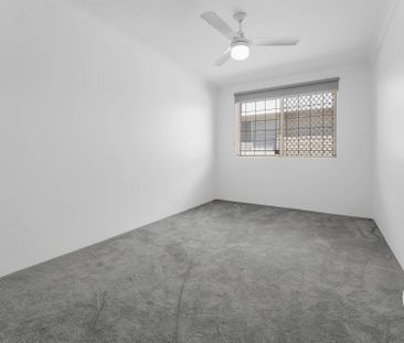 Family Friendly Home on a Generous Size Block - Photo 1