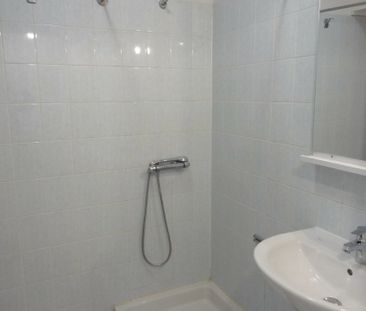 Location Appartement 2 pièces 30m² RODEZ 12000 - Photo 3