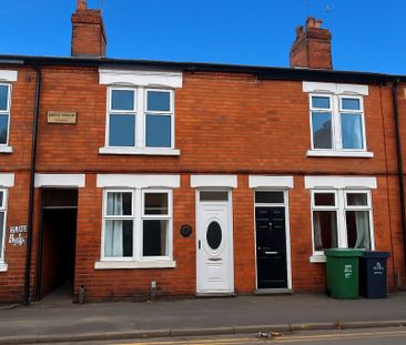 3 bedroom terraced house to rent - Photo 6
