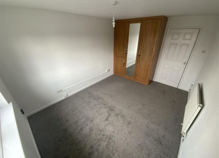 Frankton Close, Solihull - Photo 2