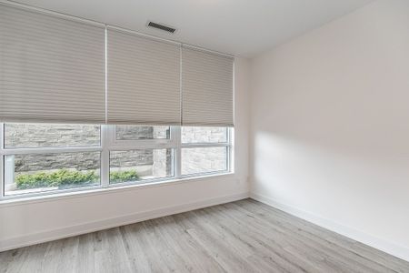 For Lease - 375 Sea Ray Avenue Unit# G17, Innisfil, Ontario - Photo 5