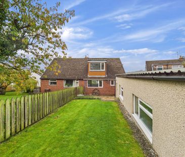 3 bedroom semi-detached house to rent - Photo 5