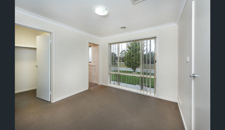 45 David Miller Crescent, Casey ACT 2913 - House For Rent | Domain - Photo 4