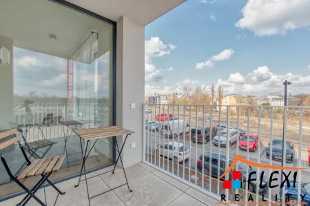 Pronájem moderního bytu 2+kk s balkónem a parkovacím stáním, Moravská Ostrava, ul. F. X. Riepla - Photo 4