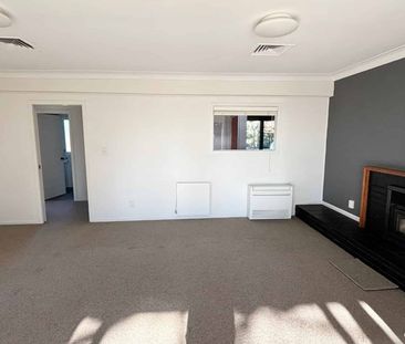 39 Park Road, Titirangi - Photo 1