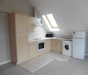 1 bed Apartment - To Let - Photo 2