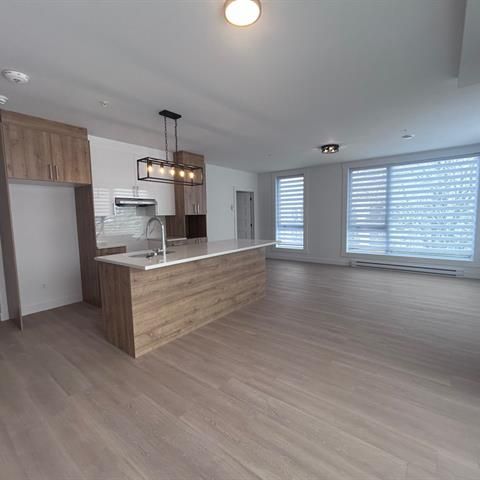 430 Boul. du Bord de l'Eau - Photo 1