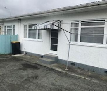Affordable living - Close to the beach - Photo 3