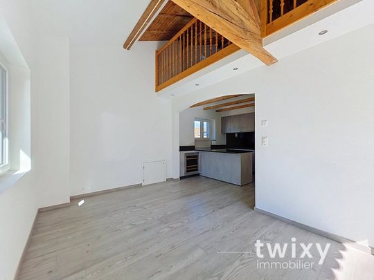 Chalais | Duplex de 4 pièces rénové, au coeur du village - Photo 1