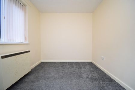 Manygates Court, Sandal - Photo 3