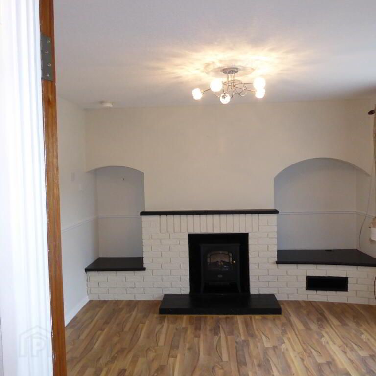 `26 Castleview Park, Omagh, BT79 7SG - Photo 1