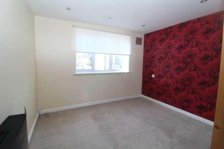 Windsor Road, Gillingham, ME7 - Photo 2