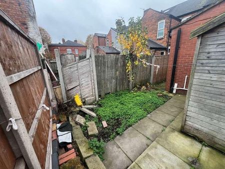 Benton Avenue, Sparkbrook, B11 - Photo 2