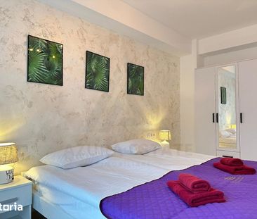 Apartament modern 3 camere 101 mp 2 bai lift terasa si parcare Central - Photo 4