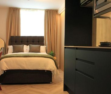 1 bedroom in a flat share to rent - Photo 5