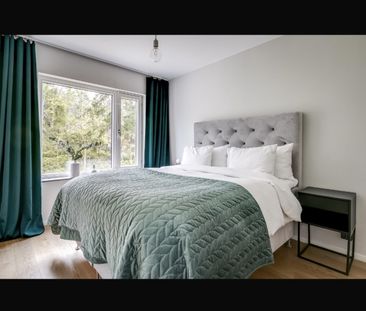 Ljust och rymligt radhus med 5 rum i populära Skuru, Nacka! - Foto 4