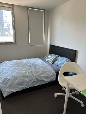 West Melbourne - Photo 5