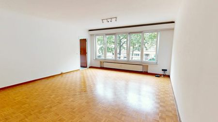 Appartement te huur - foto 3