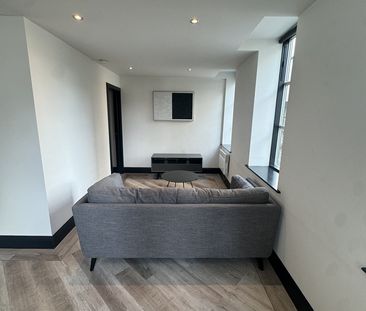 1 Bed Flat, Park Row, LS1 - Photo 3