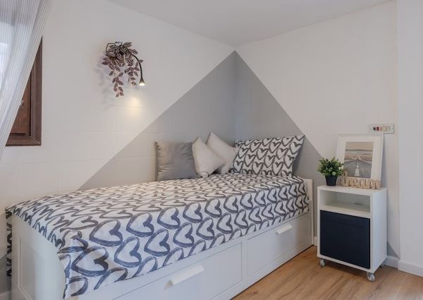 Via Montà, Padova, Veneto 35138