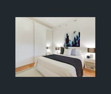 Beautiful Beach Bungalow!!- SIX MONTH LEASE - Photo 4